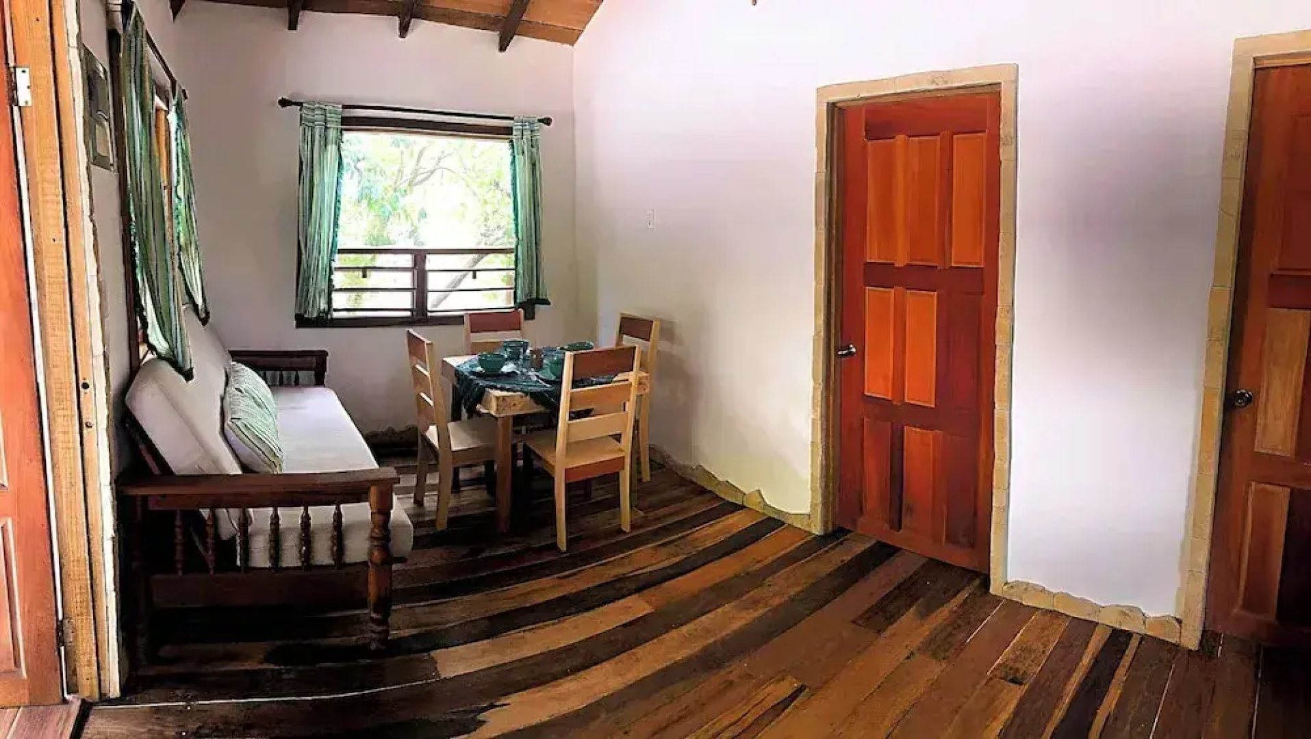 Kin Resort Lodge