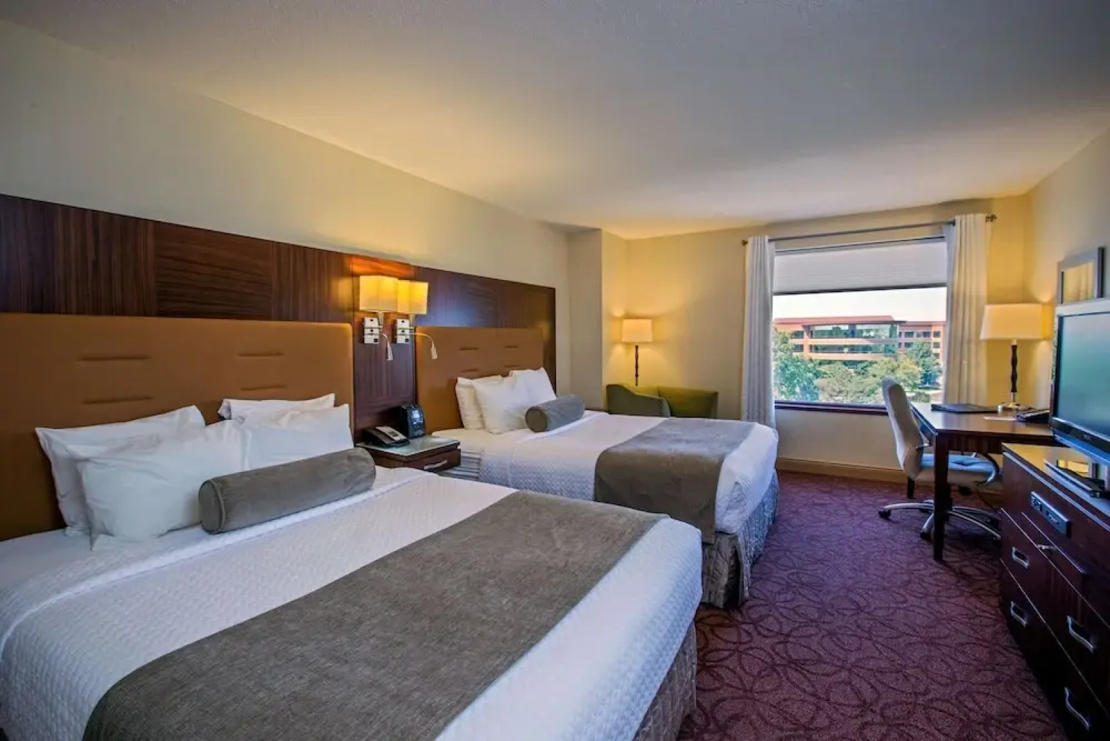 Crowne Plaza Milwaukee West