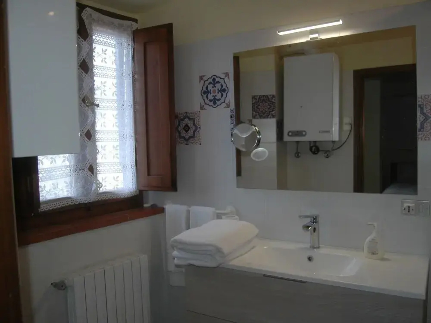 Elegant Villa in Barberino Tarvanelle with Swimming Pool