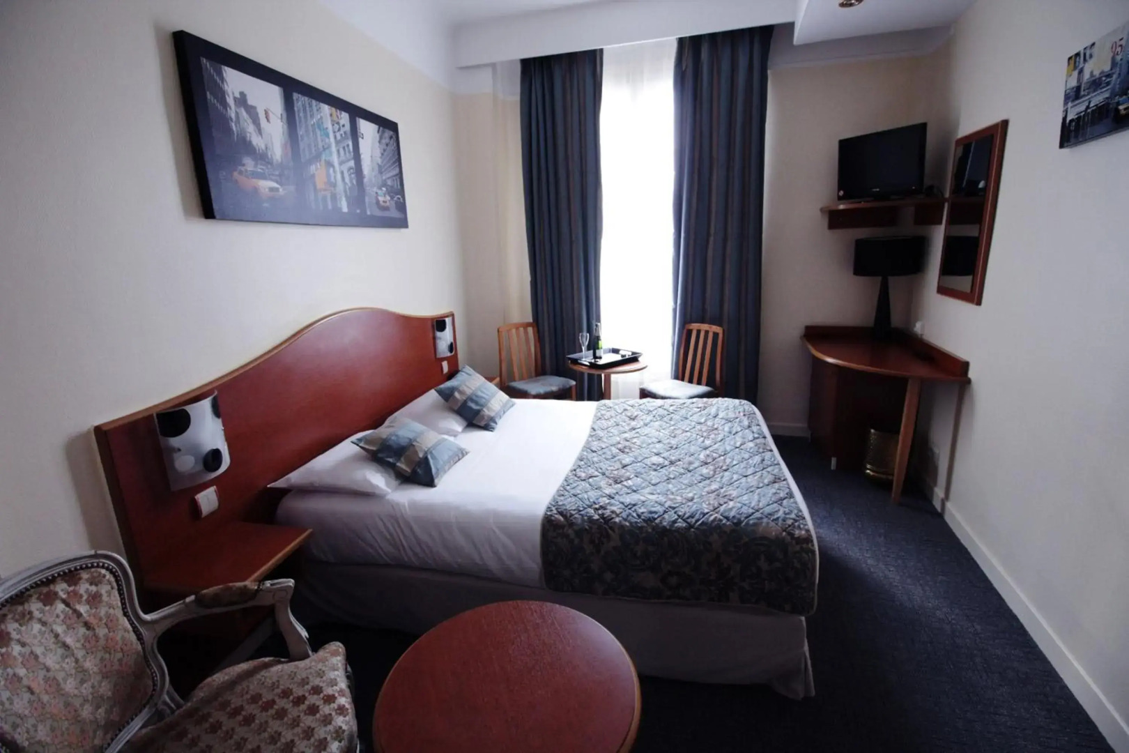 Hotel Crystal Reims Centre