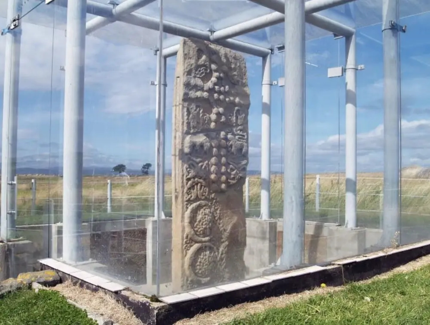 Easter Airfields off Grid Shepherds hut