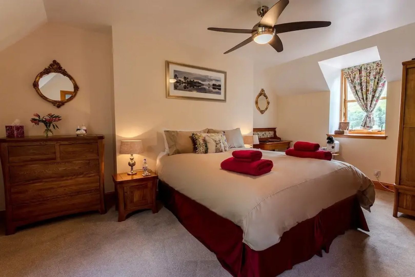 Braemore Square Country House