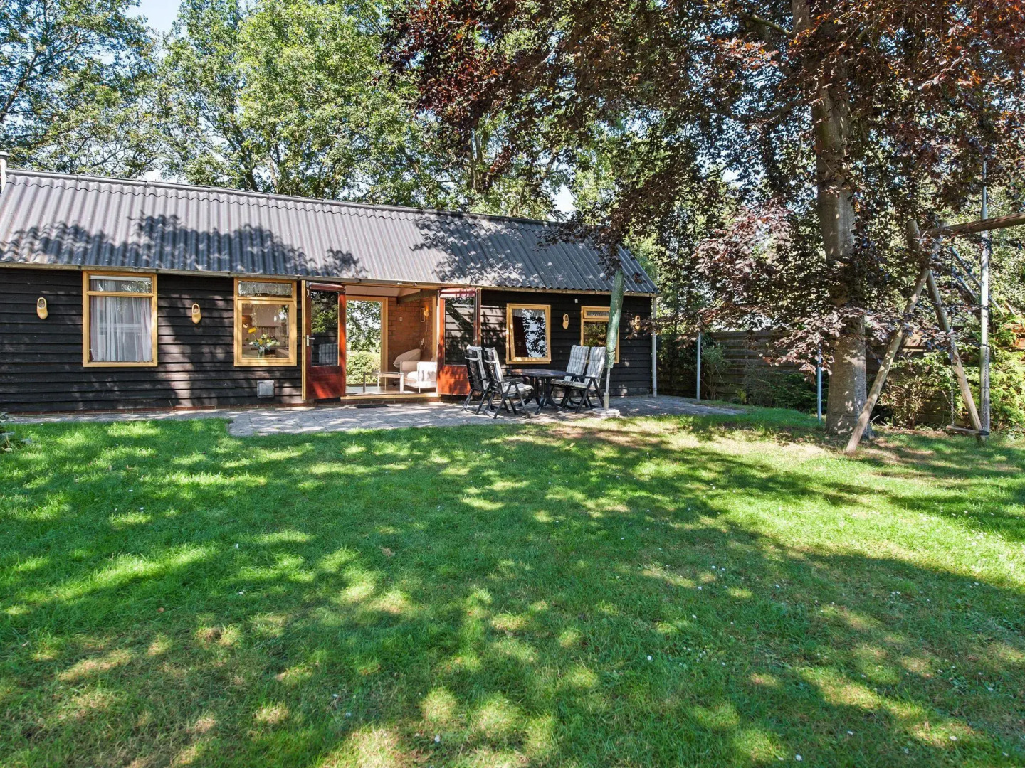 Beautifully located house on the Drentse flatlands.