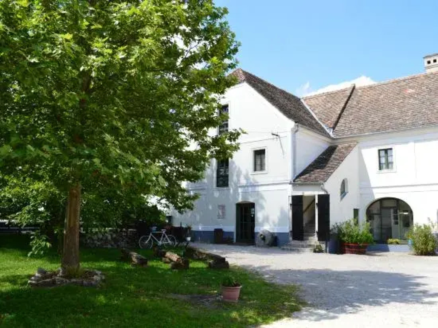 Edvy Malom Fogadó Barokk Udvarház