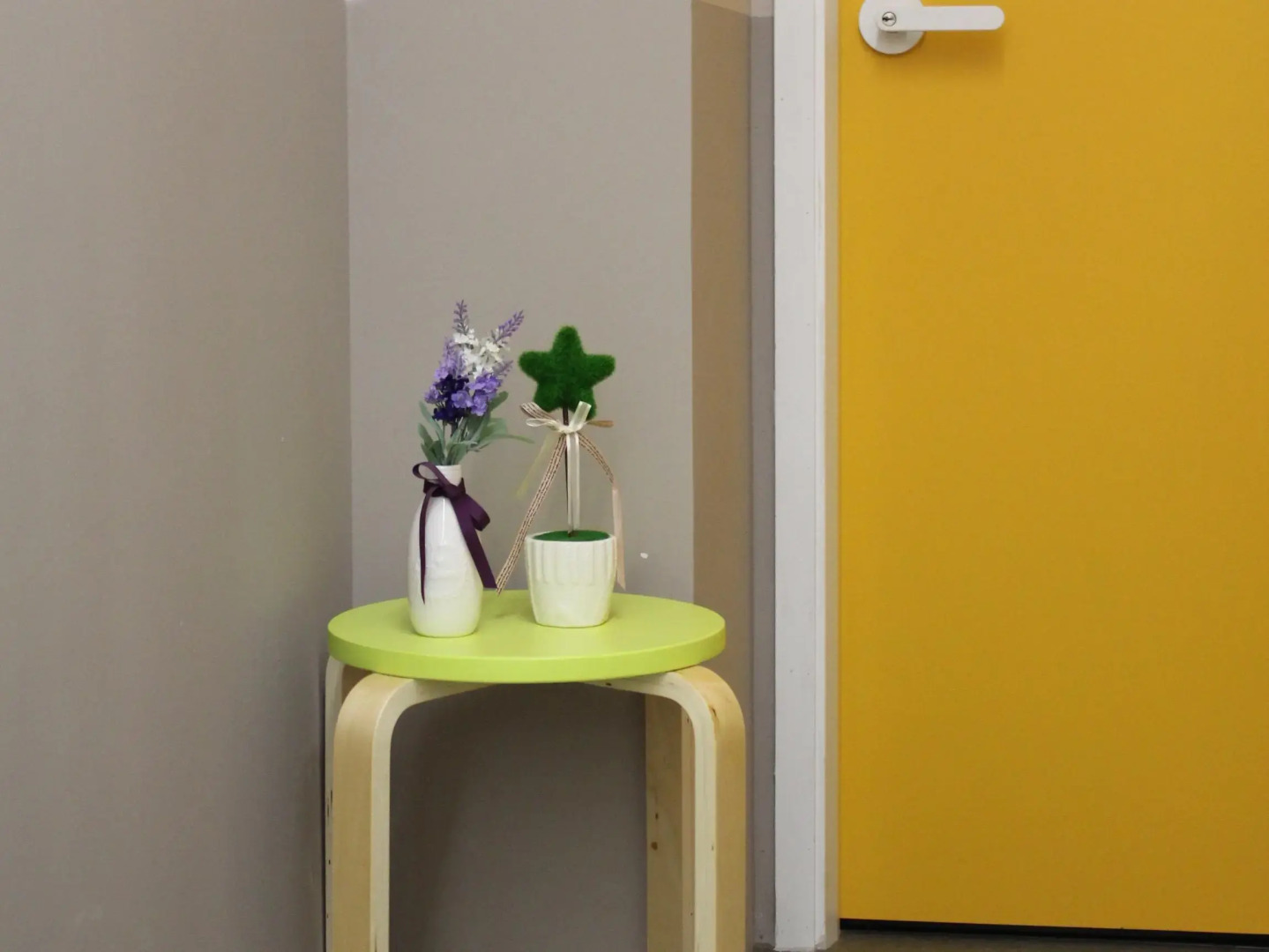 Egg House Namisum (Nami Island) Guest House