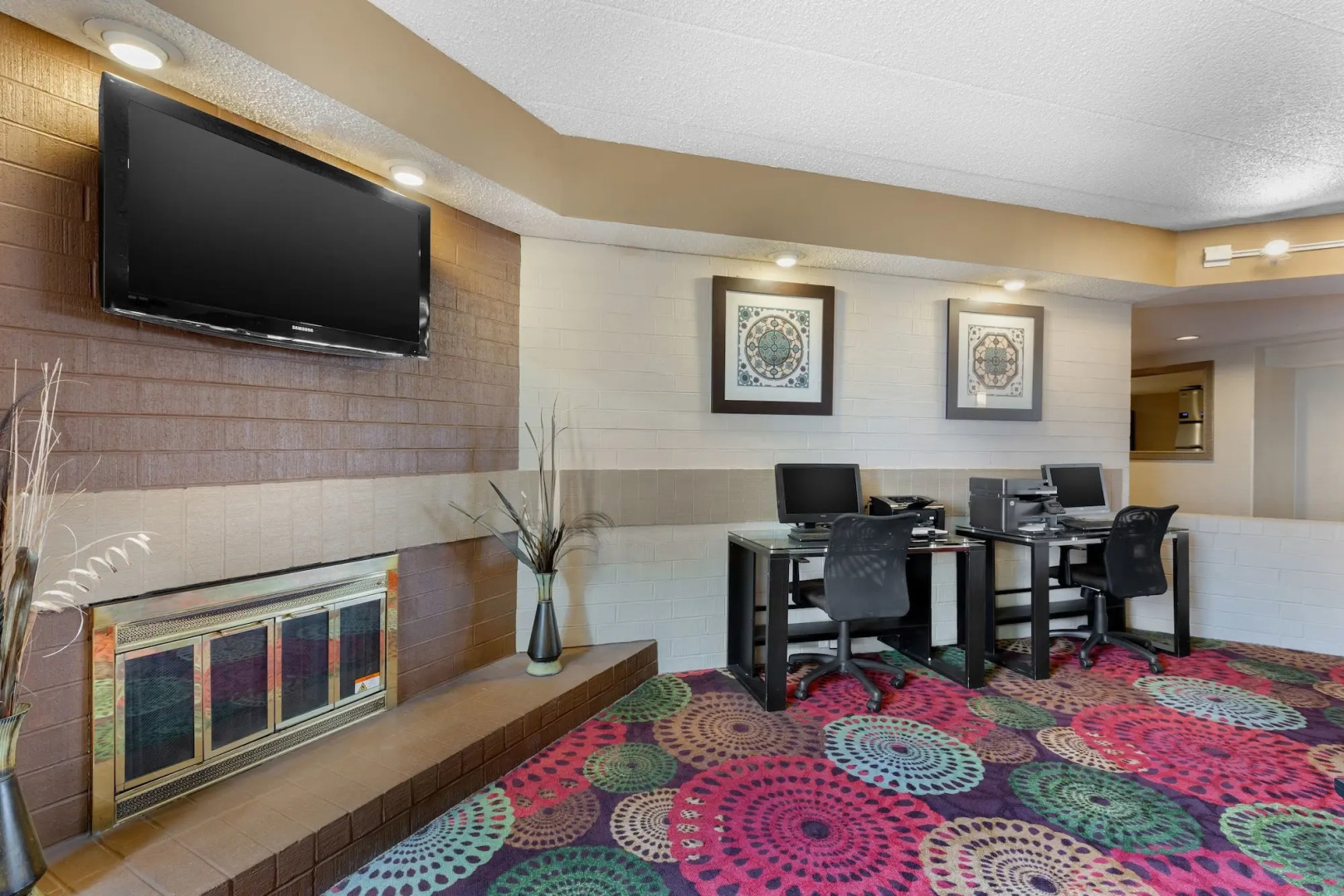 Holiday Inn Express Chicago-Downers Grove by IHG