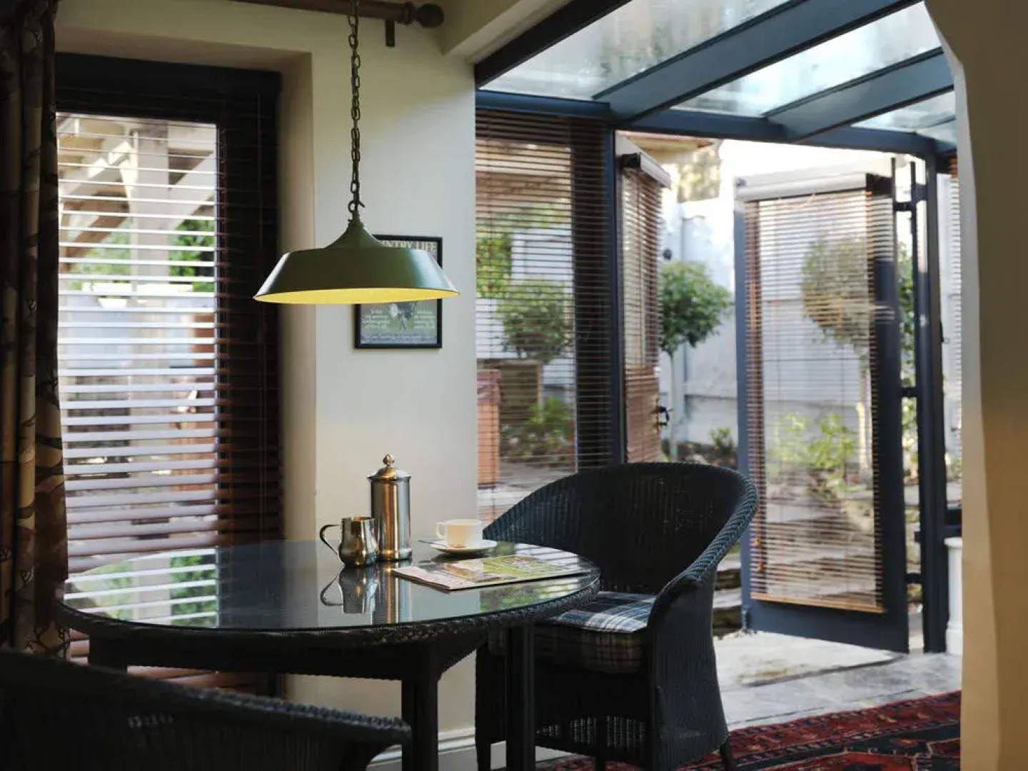 Hare And Hounds Hotel