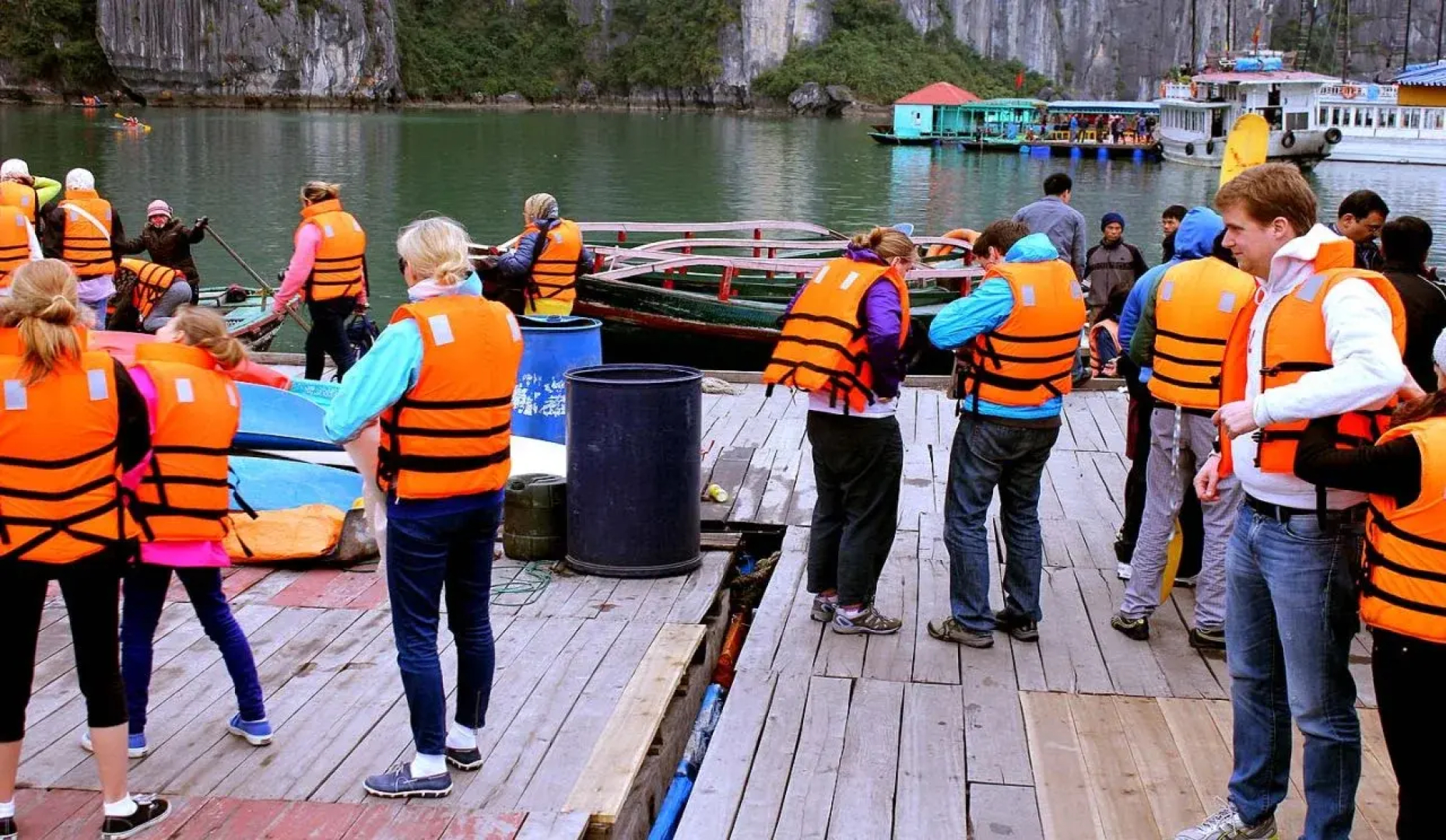 Kim Dung Ha Long