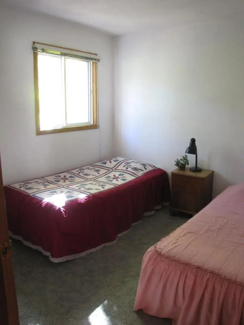 Quiet Bay Inn & Café