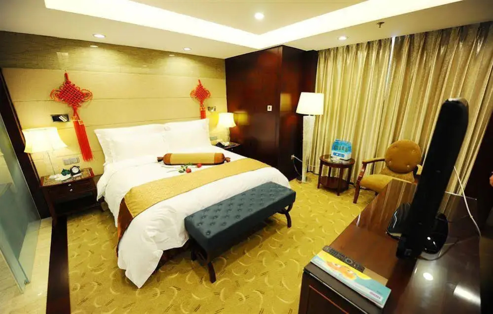 Zibo Century Hotel