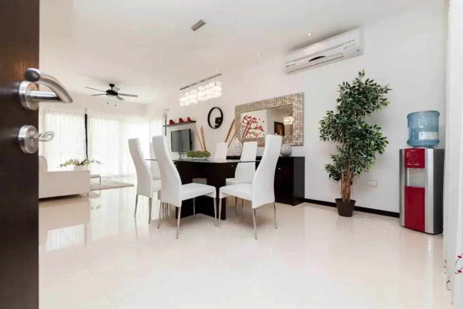 Two Bedroom Apartment Heliko 201