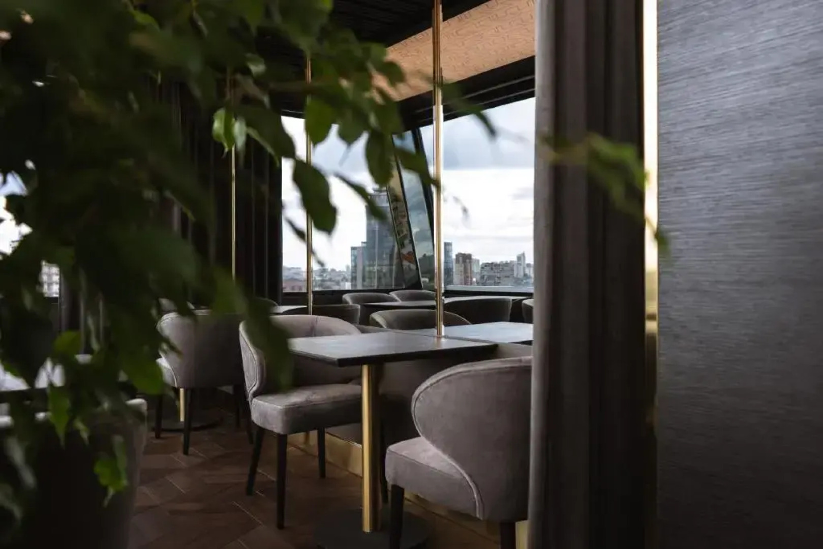 Дизайн-отель 11 Mirrors