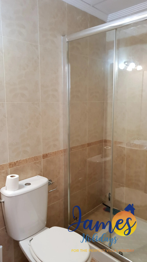 La Cinuelica R14, 1st flr apmt comm pool L126