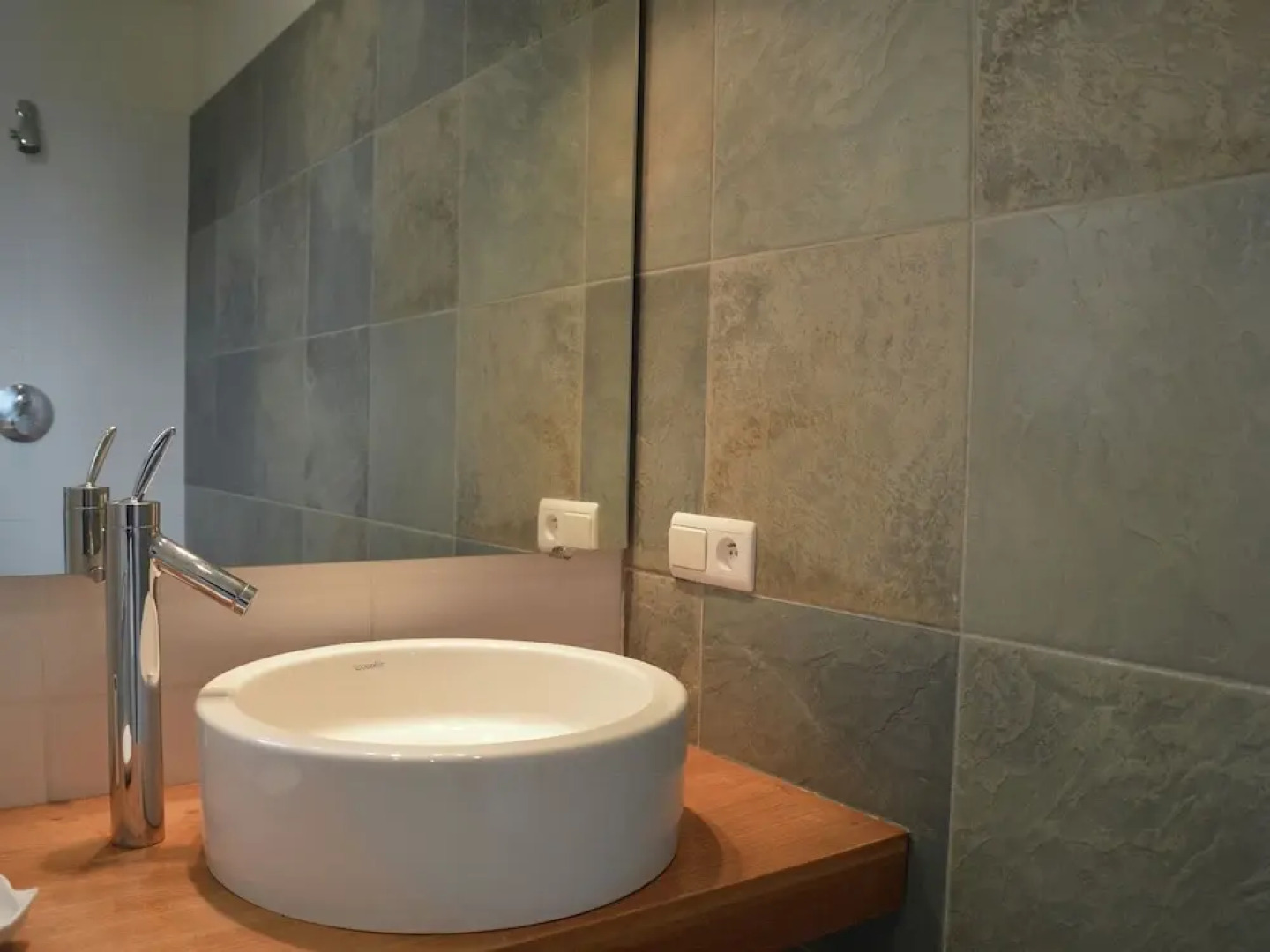 Modern Villa with Private Pool in Cabris