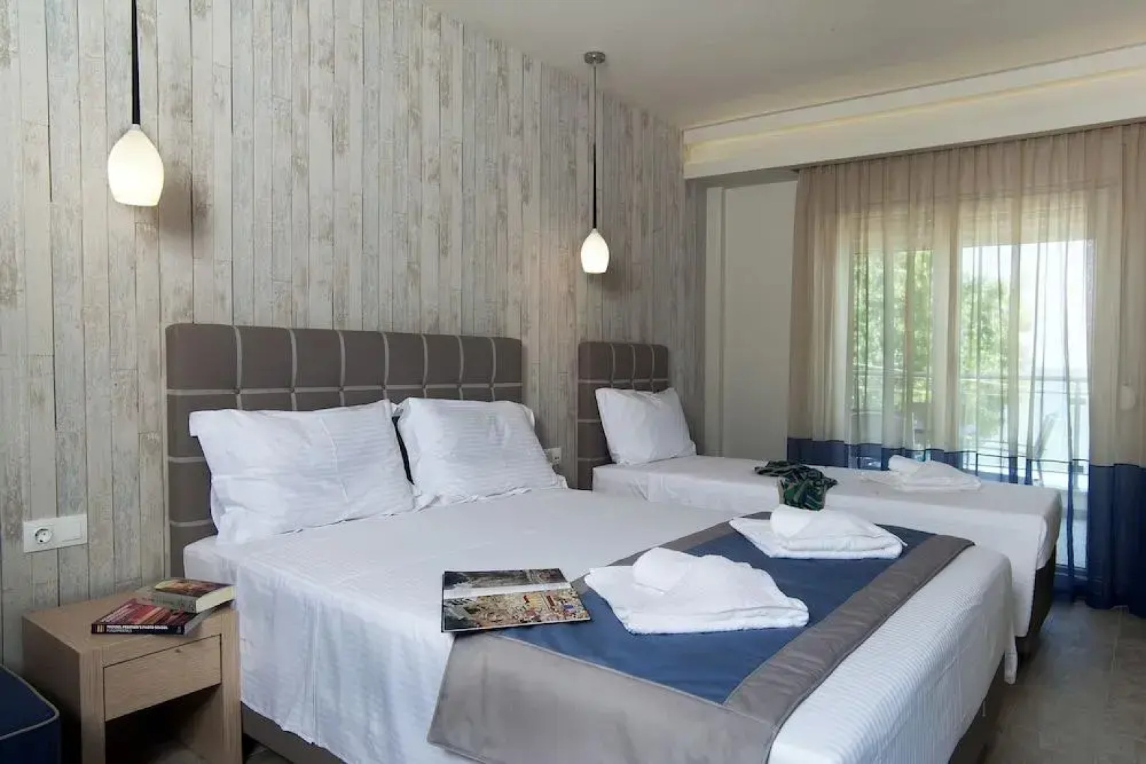 Iliorama Luxury Apartments