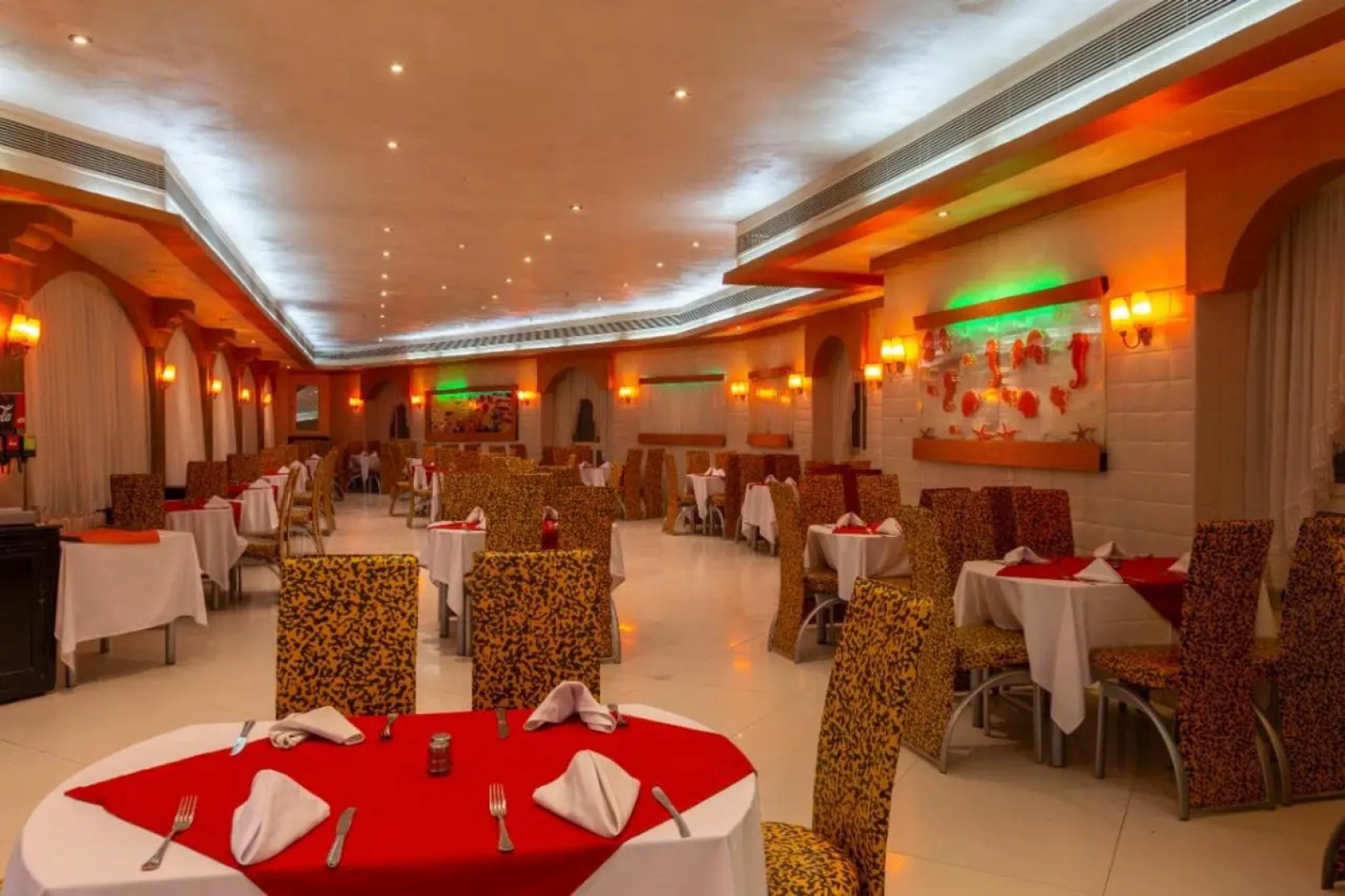 Sphinx Aqua Park Beach Resort