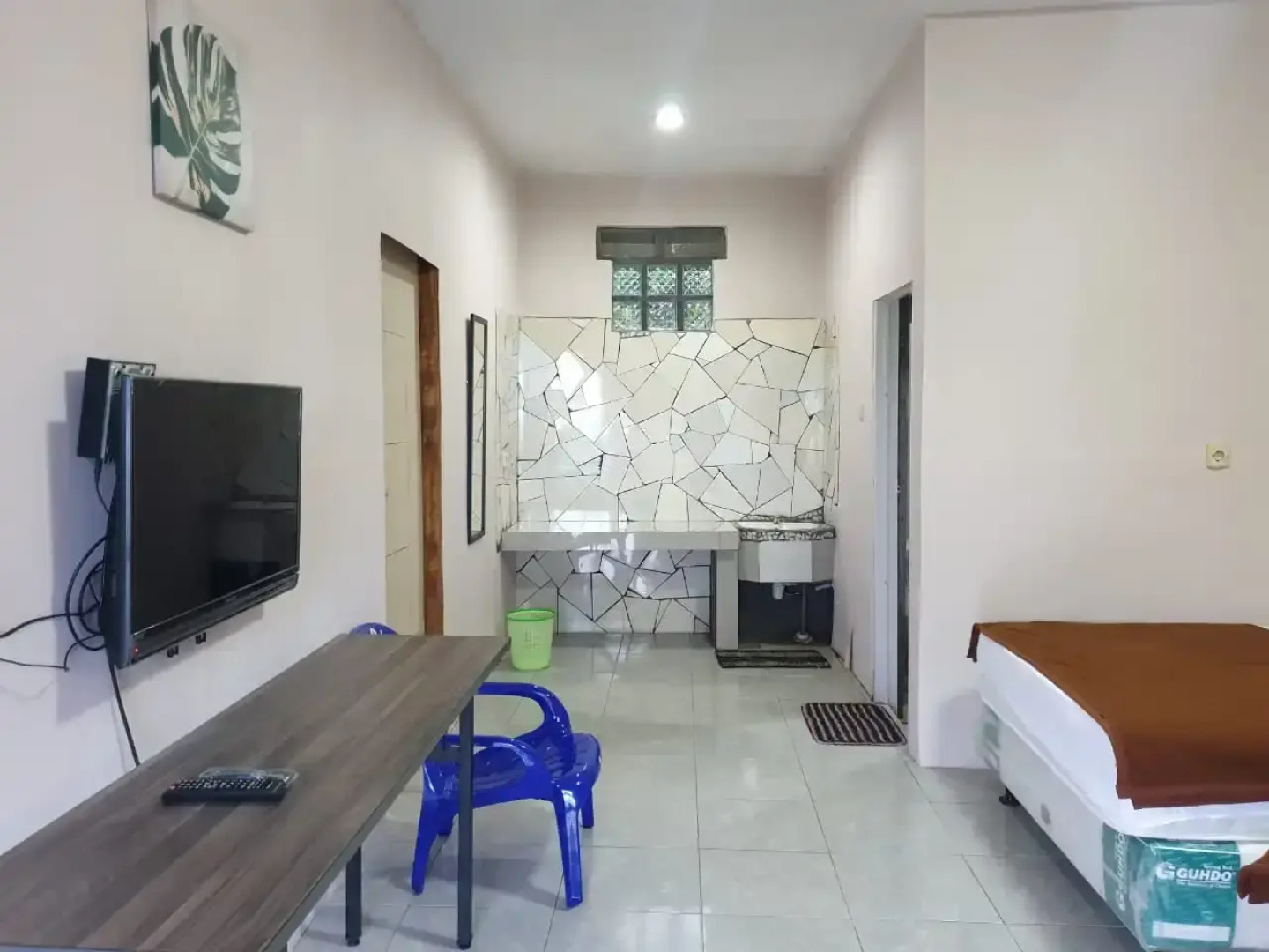 OYO 3040 D'pineapple Villa