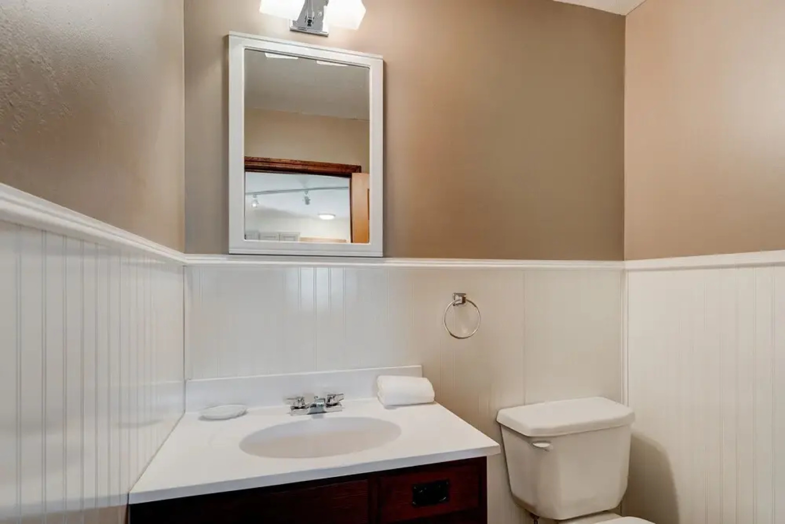 Charlie's Cabin 3 Bedroom Cabin by Redawning