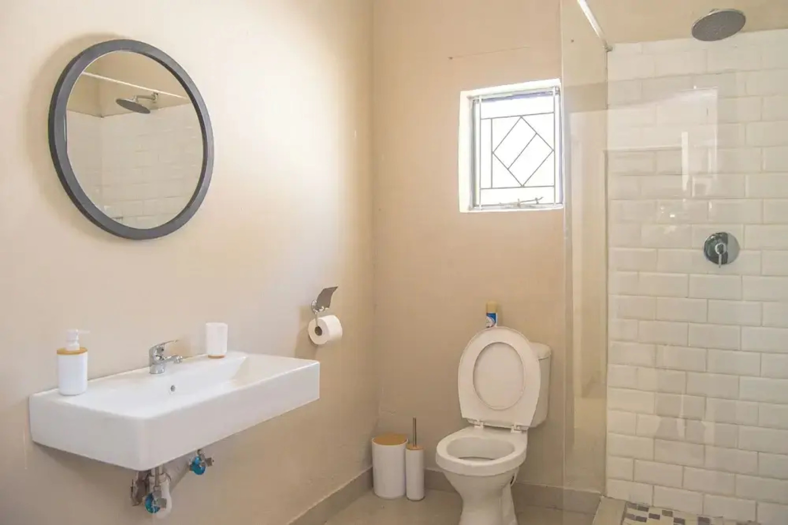 Kololo at 399 Guesthouse & Conference