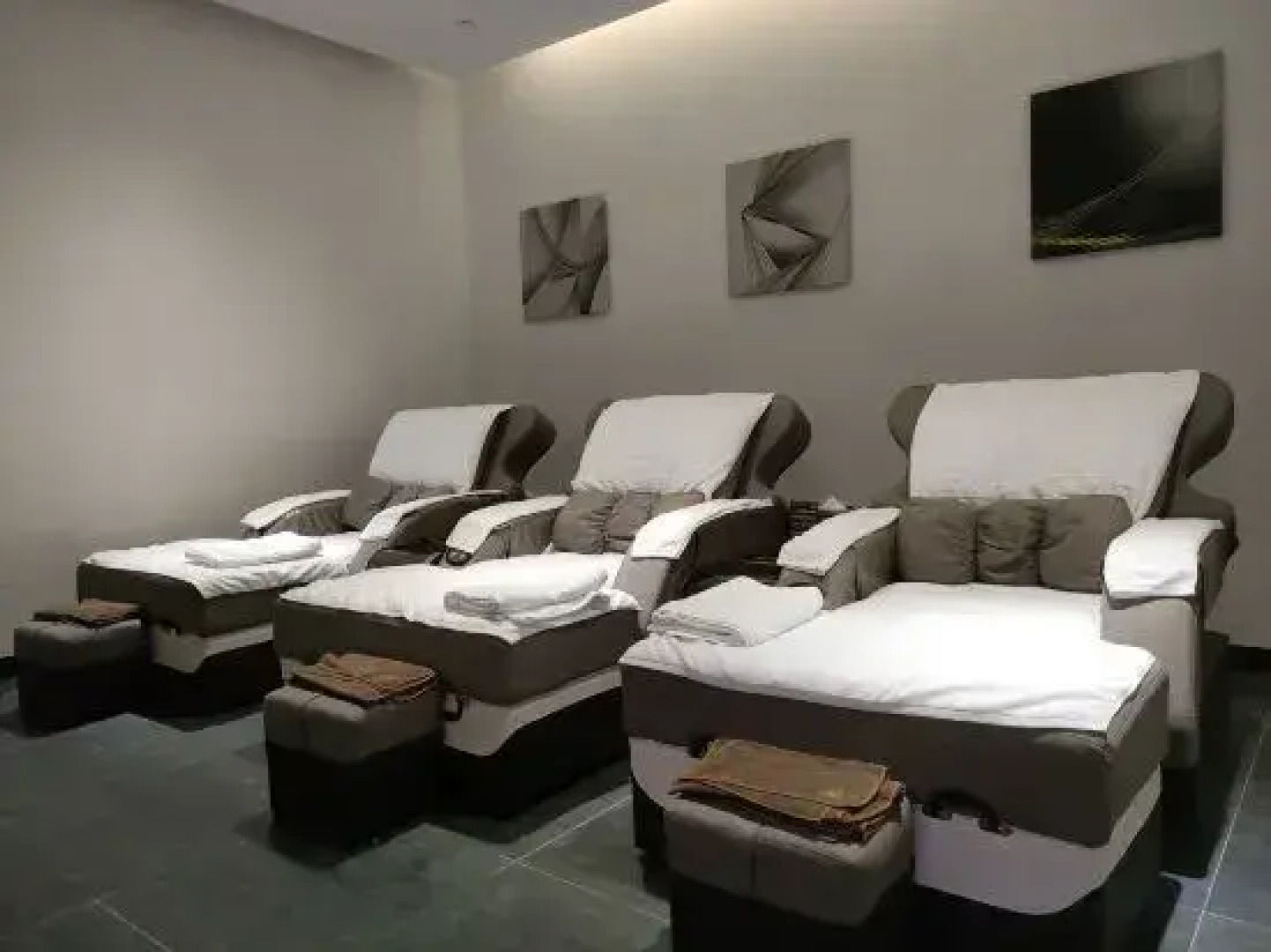 Dingzun Business Hotel