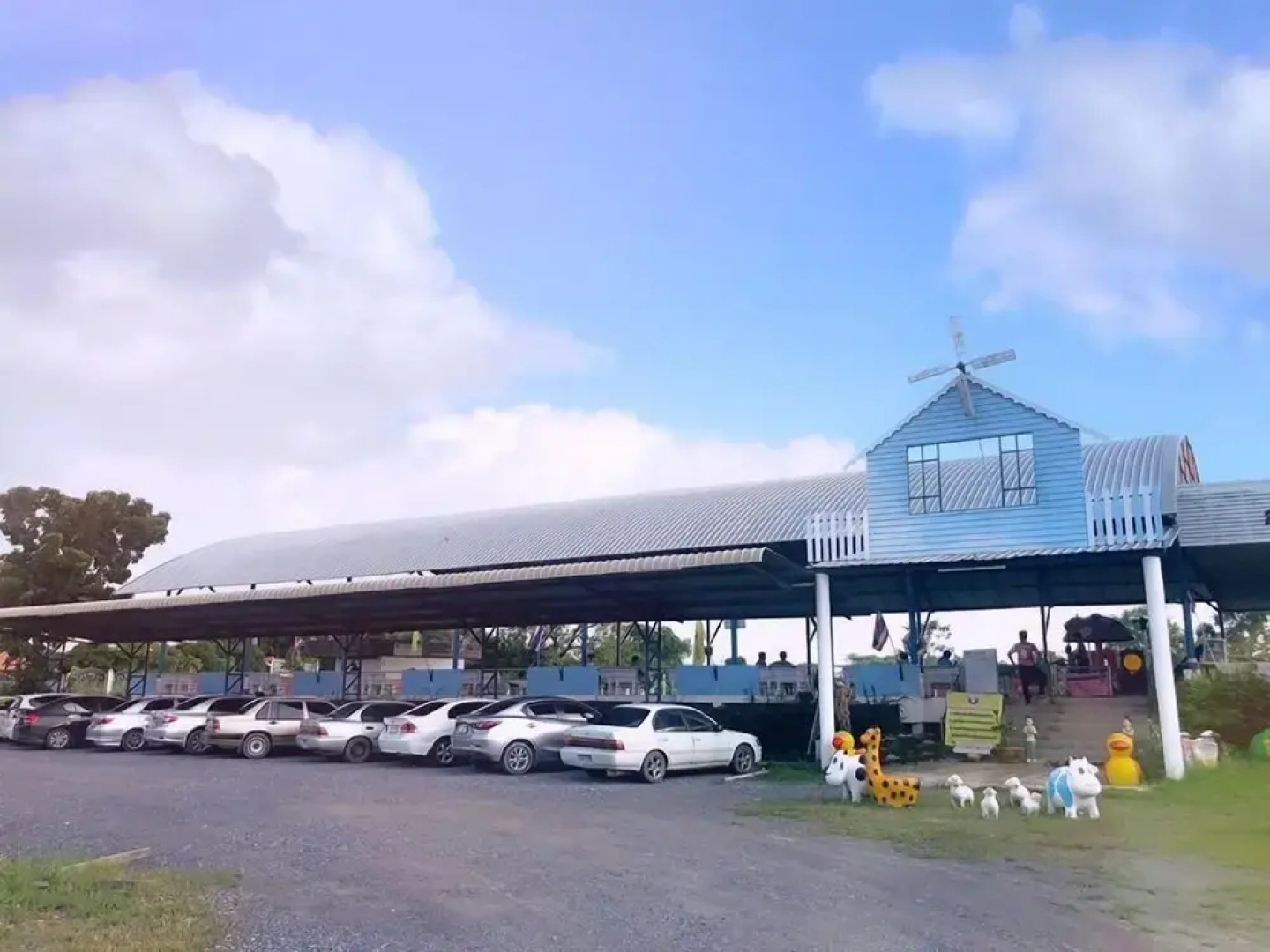 Capital O 75412 V Resort