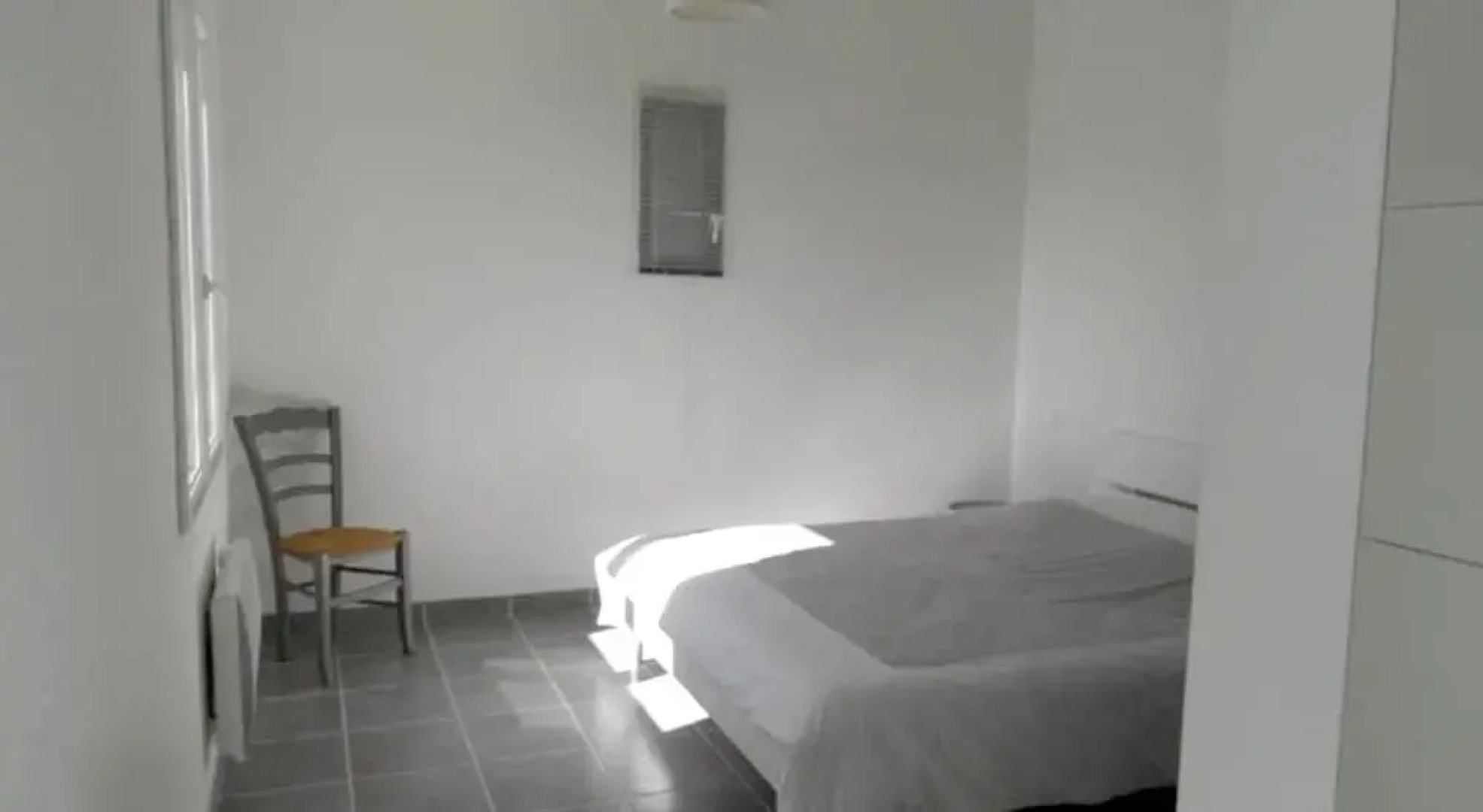 Apartment With 3 Bedrooms in Noves, With Wonderful Mountain View, Shared Pool, Enclosed Garden