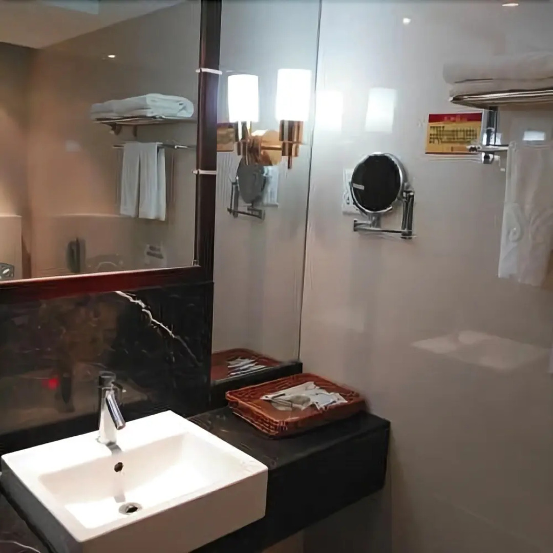 Longyan Capital International Hot Spring Resort