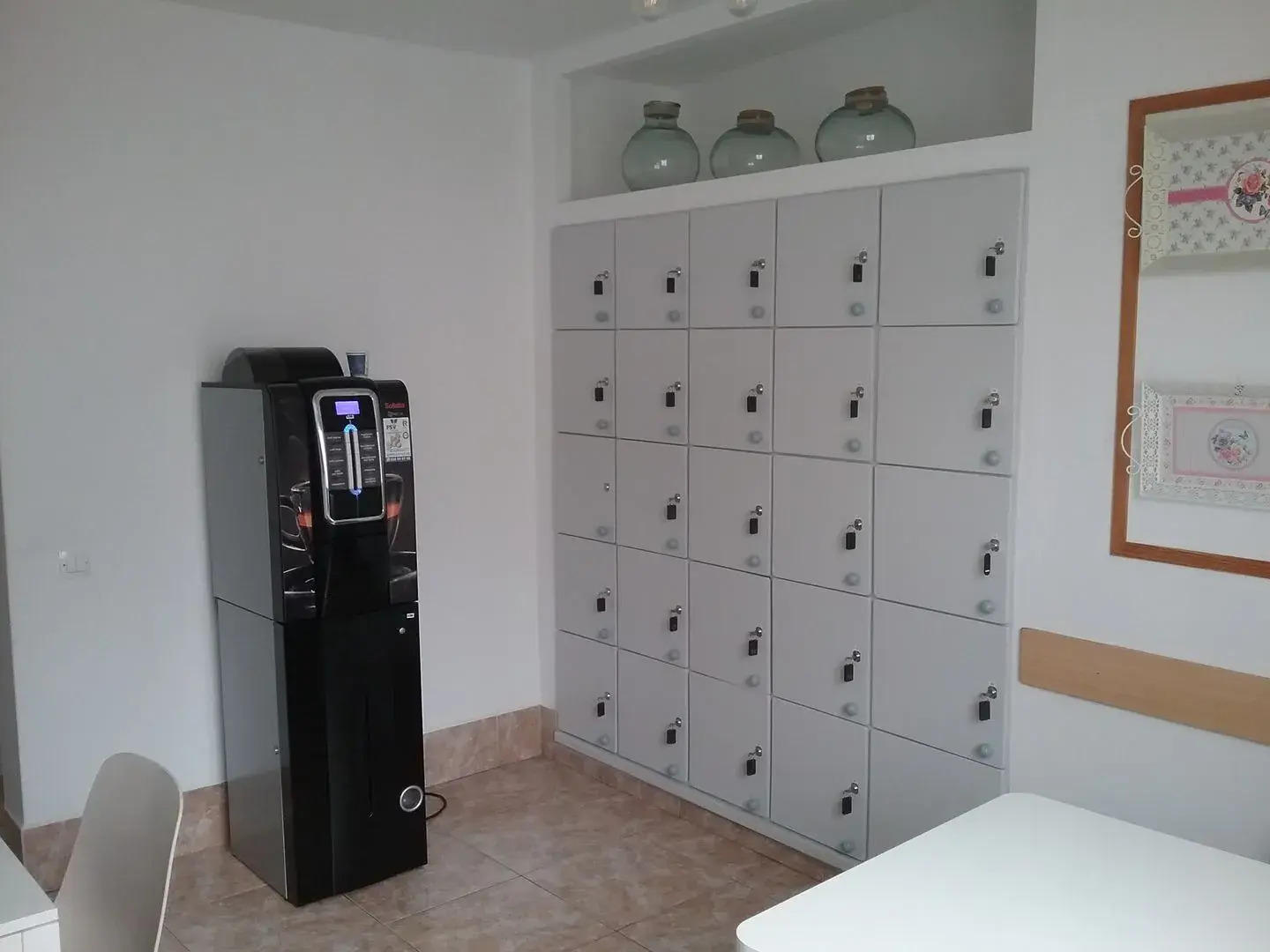 Hostal Residencia Cardona