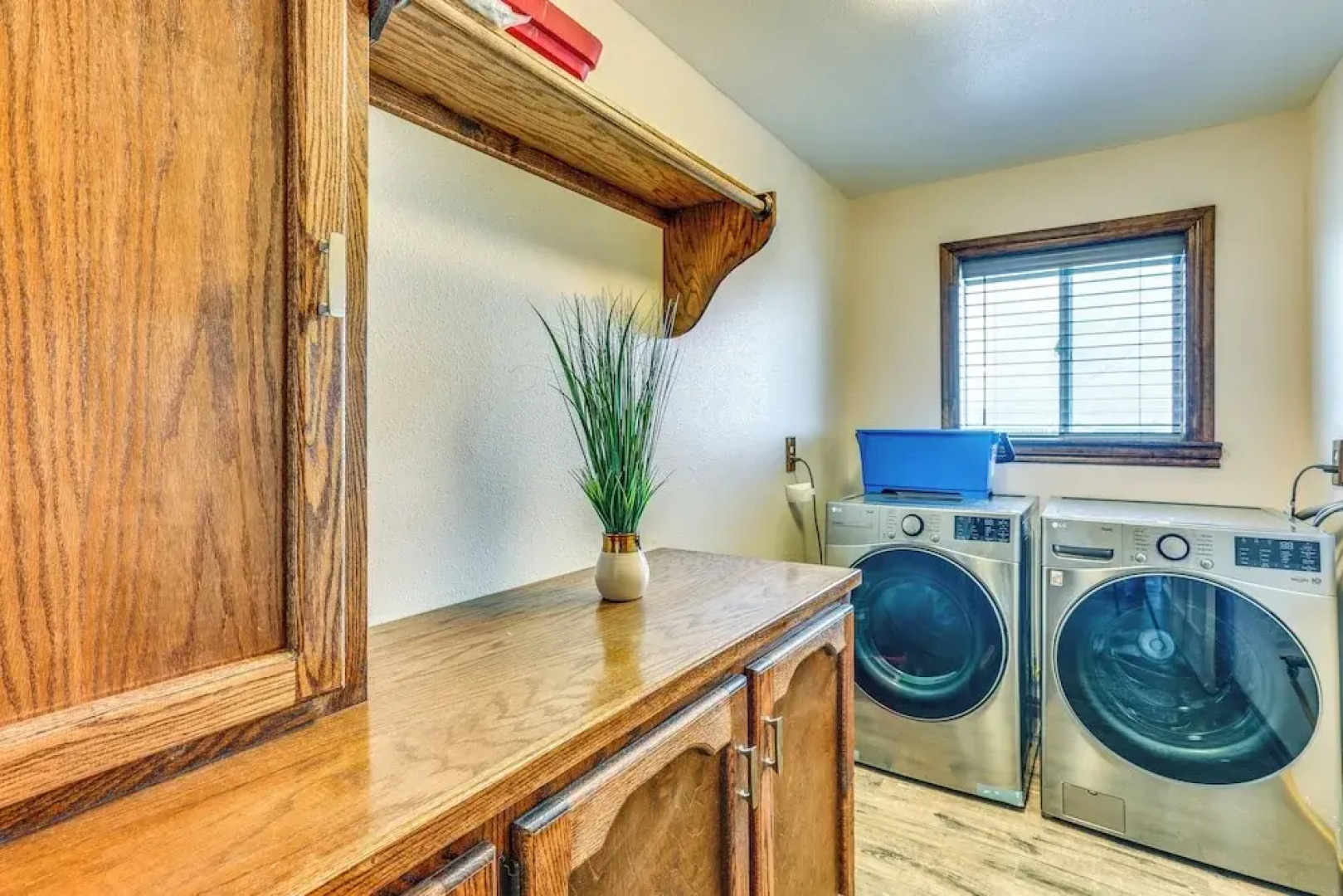 Rustic California Vacation Rental w/ Rooftop Patio