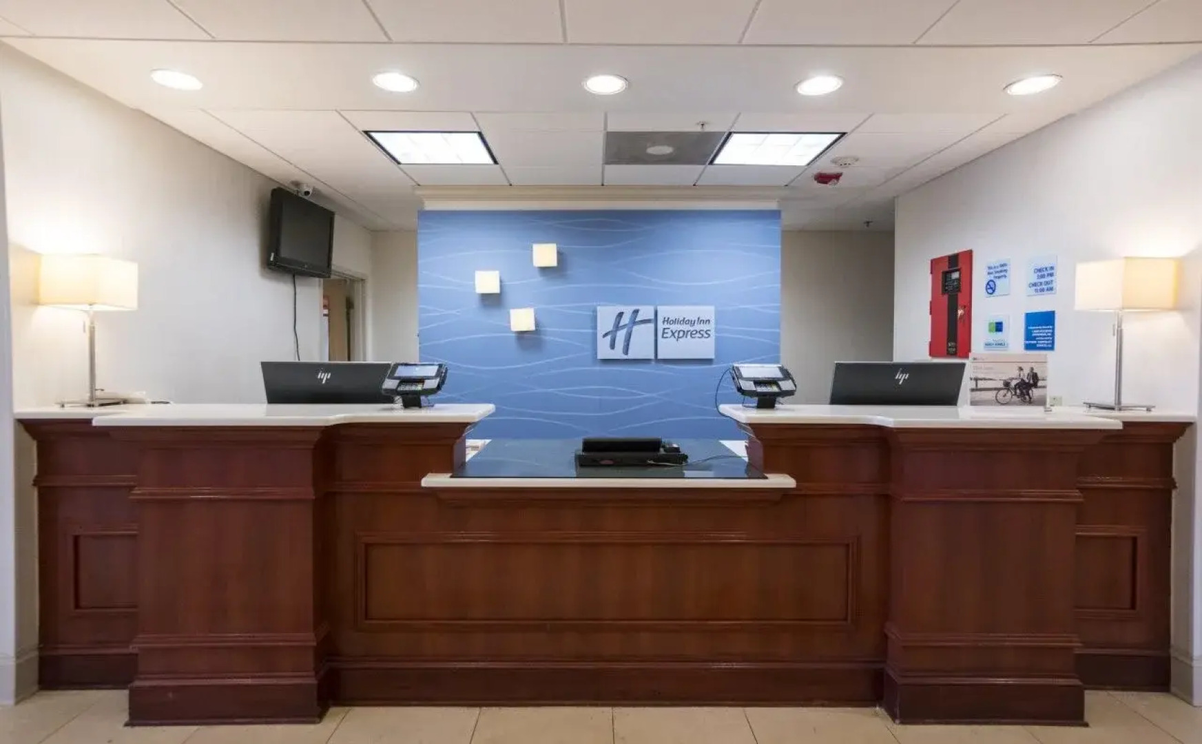 Holiday Inn Express & Suites Vicksburg by IHG
