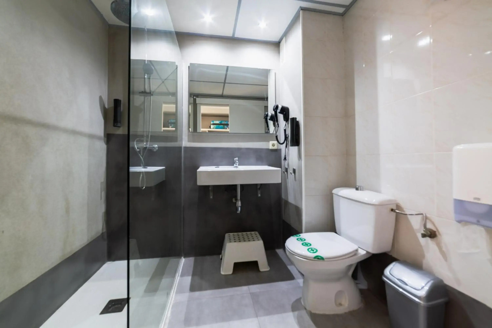 Inter2 Salou Apartments	