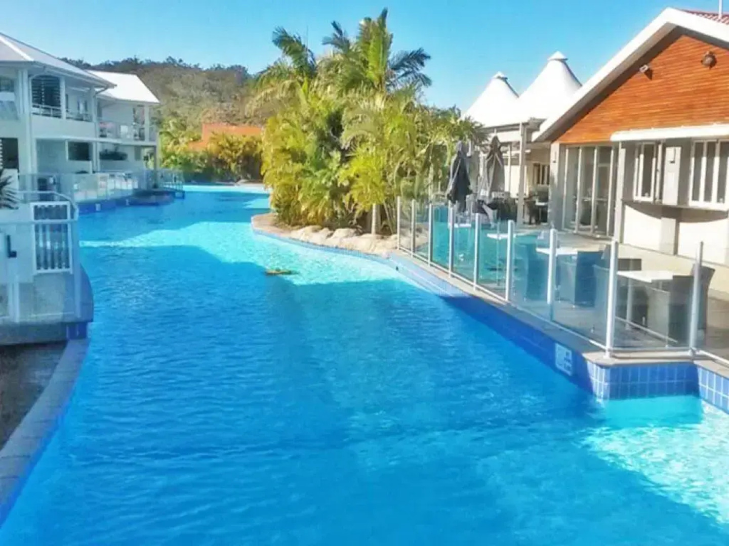 339 Pacific Blue 265 Sandy Pt Road HUGE RESORT LAGOON POOL