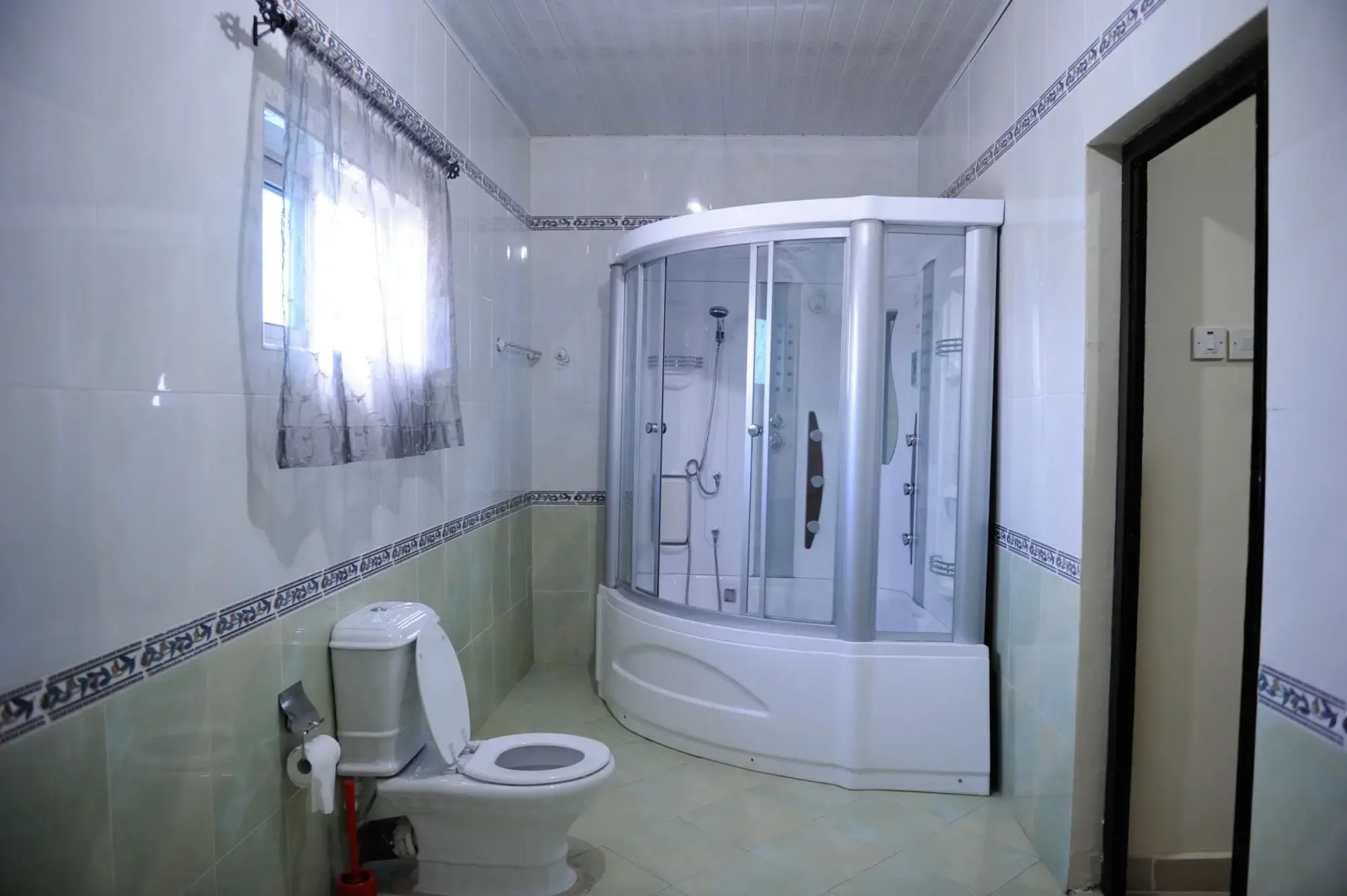 Mount Pleasant Inns & Apartment