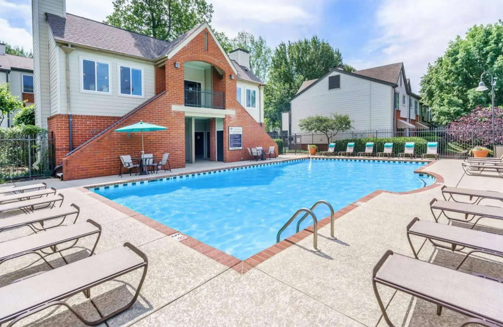 Vanderbilt Exclusives by YouRent