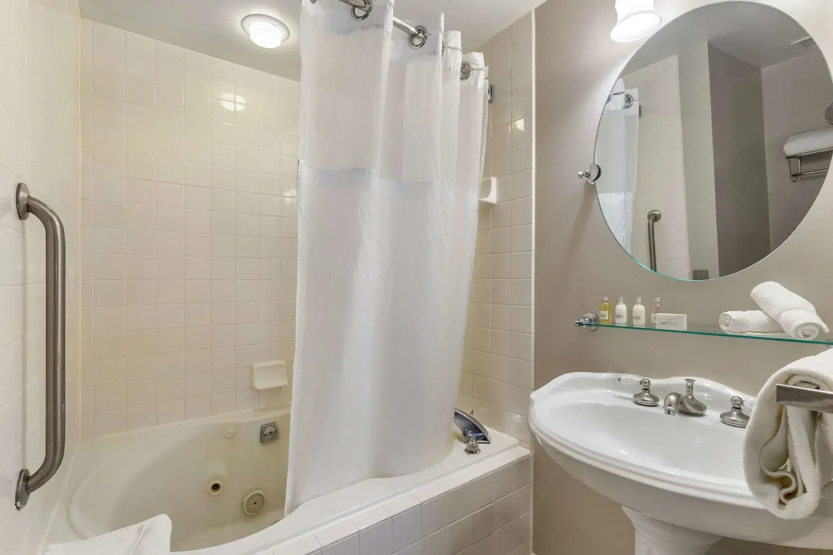 The William Fell Baltimore, Tapestry Collection by Hilton