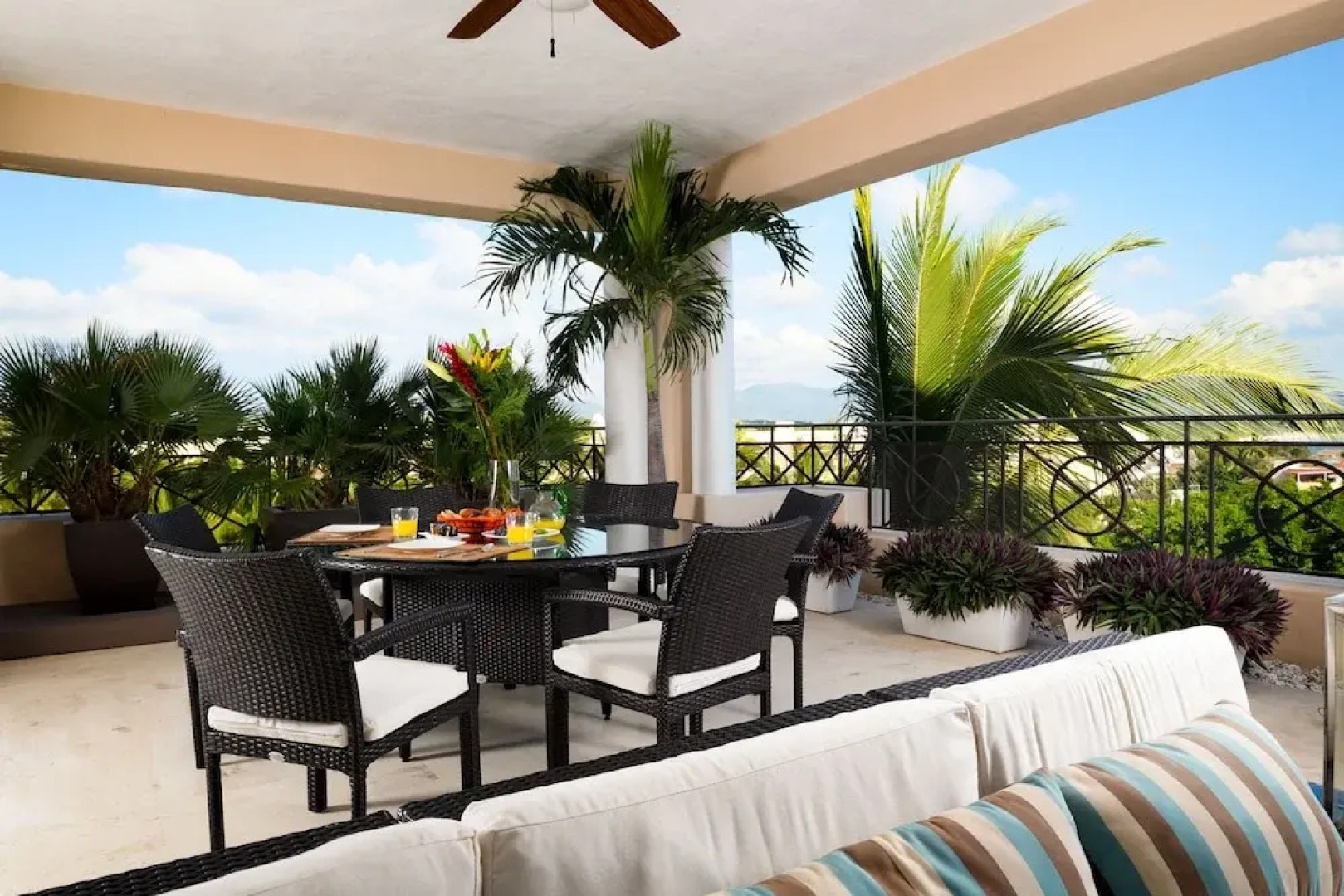 Hacienda de Mita 506 by Tripwix