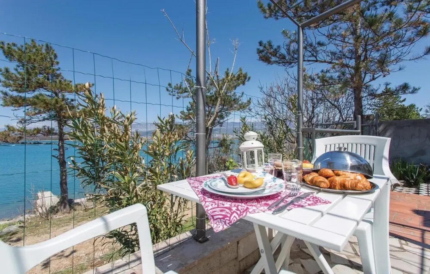 Awesome Home in Klimno With Wifi and 3 Bedrooms