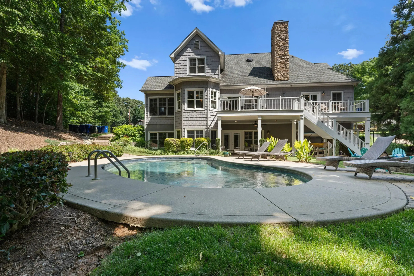 Making Waves by Avantstay Sleeps 20 + Pool