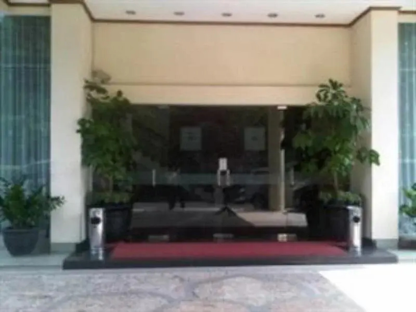 Hotel Royal Regal Surabaya