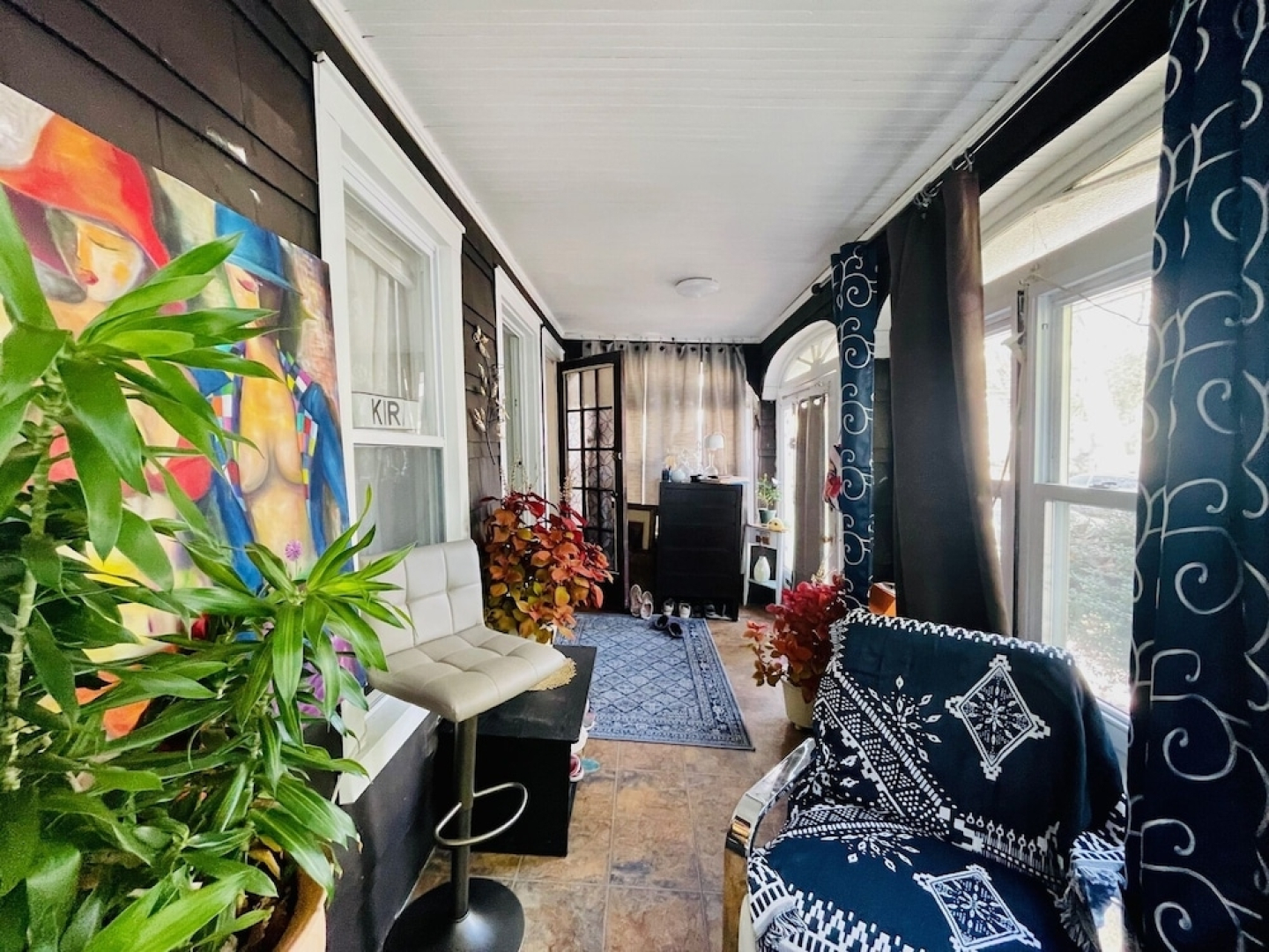 This location will make ur EYES Light UP