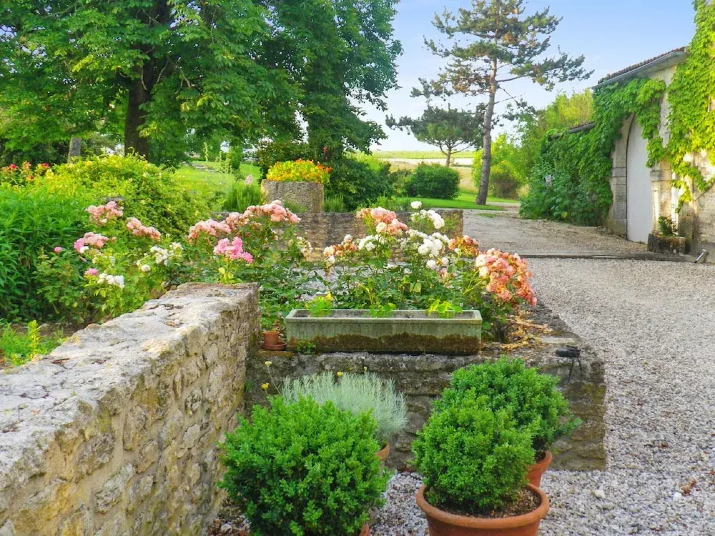 House With 4 Bedrooms in Julienne, With Furnished Garden and Wifi