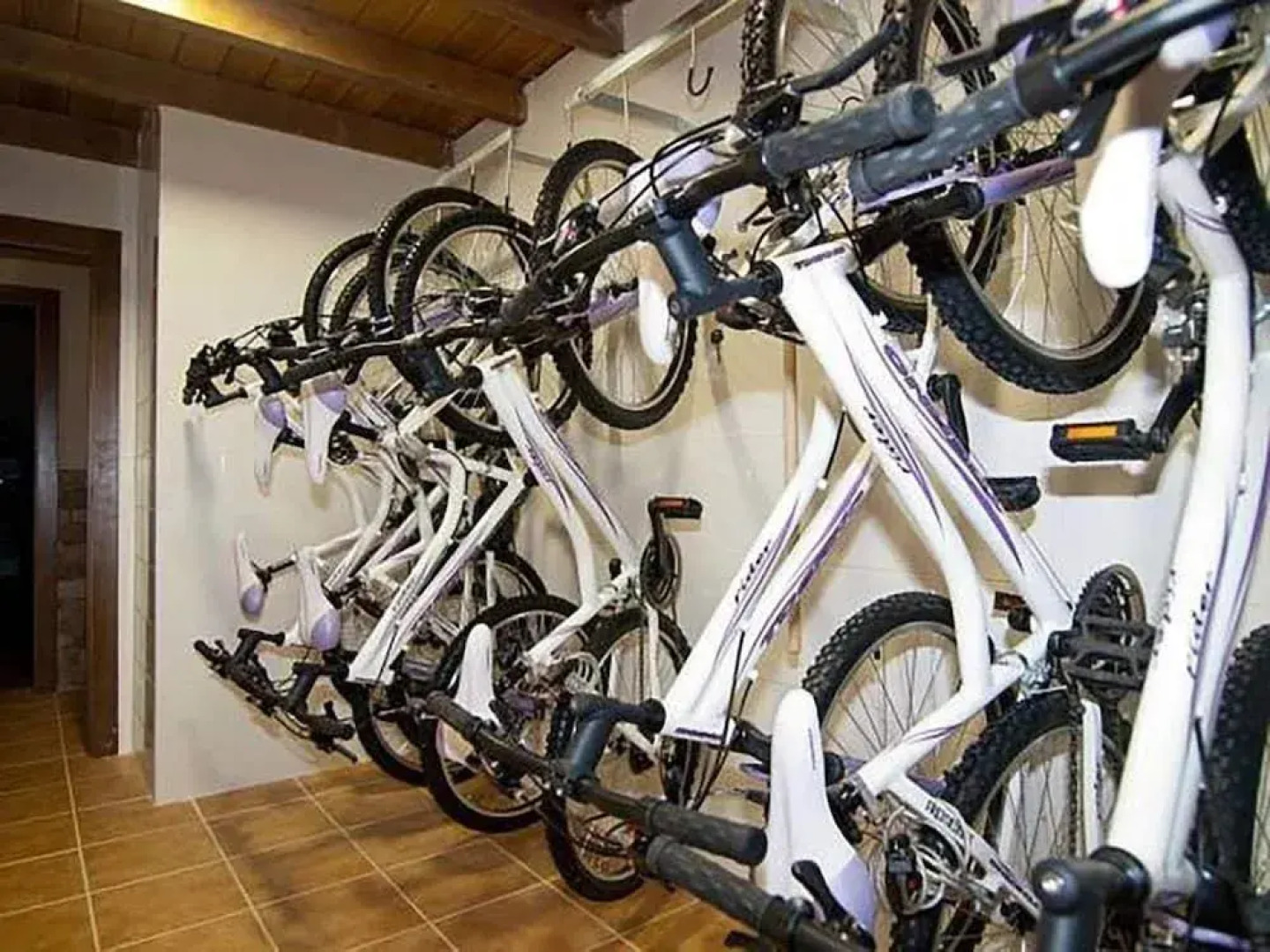 Albergue Santo Tomás de Canterbury - Hostel