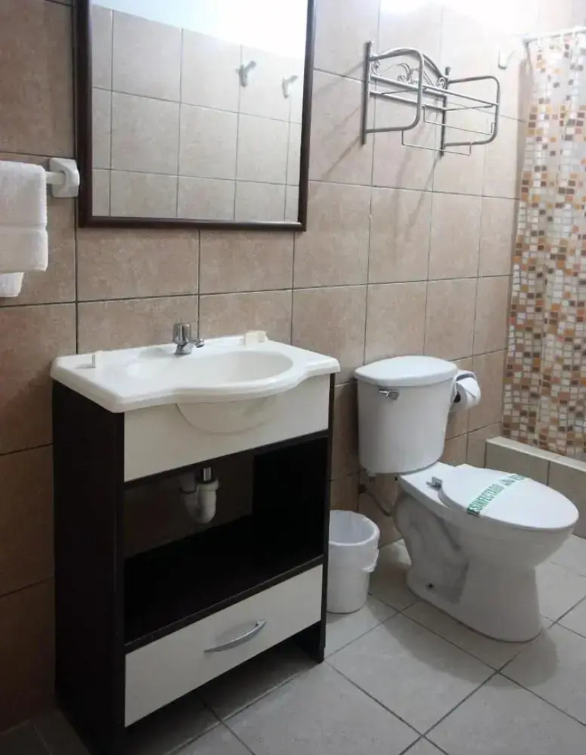 Hotel El Huacachinero