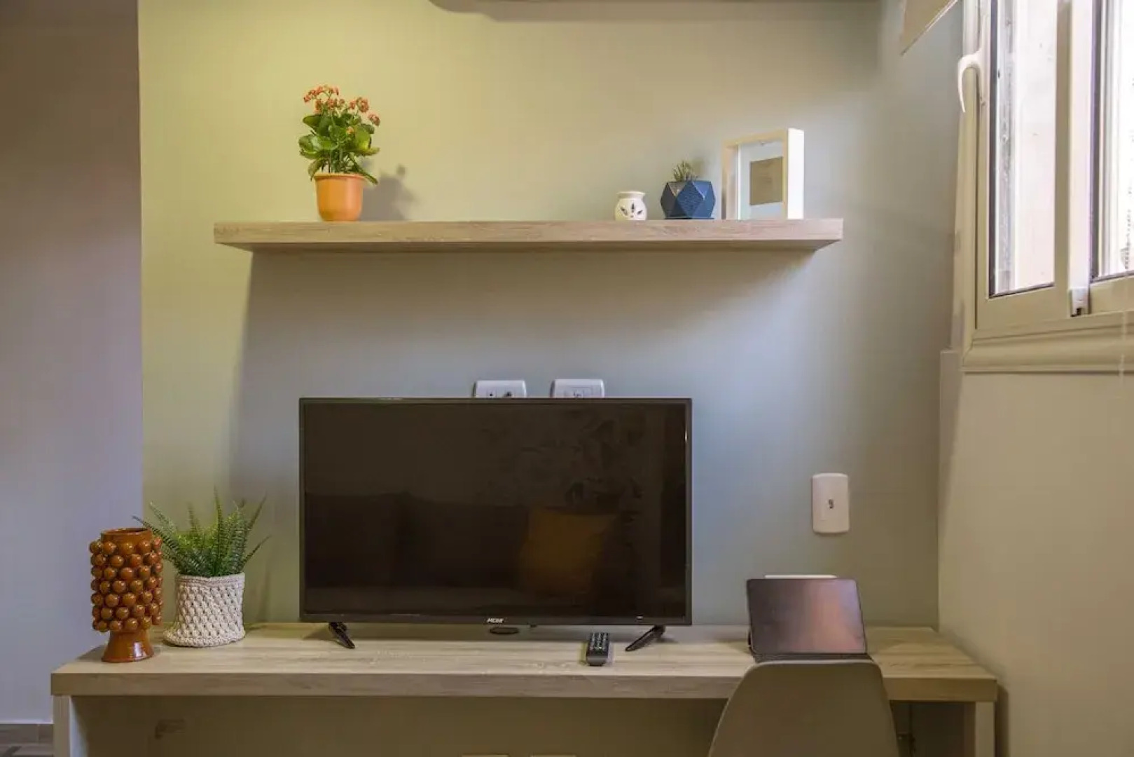 Bird Nest Near Arkan Plaza