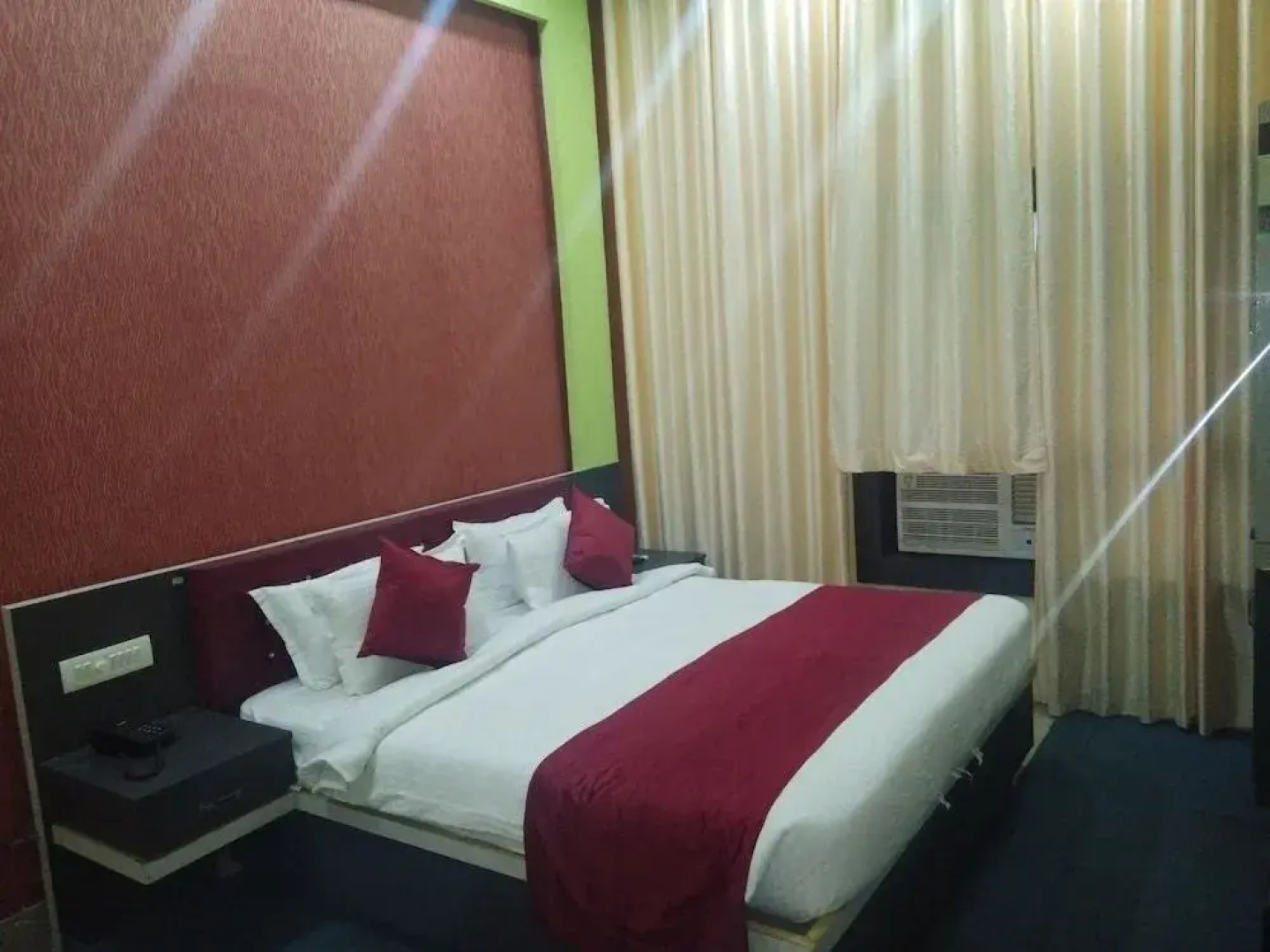 Pabitra Royal Regency