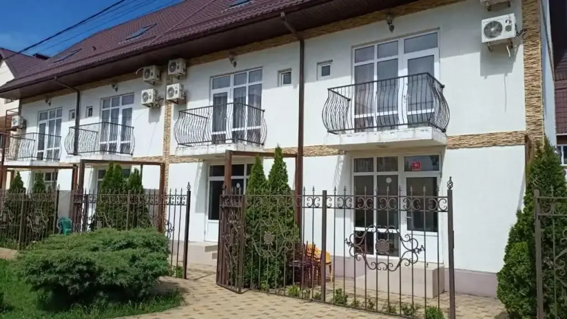 Guest House Belaya Zhemchuzhina