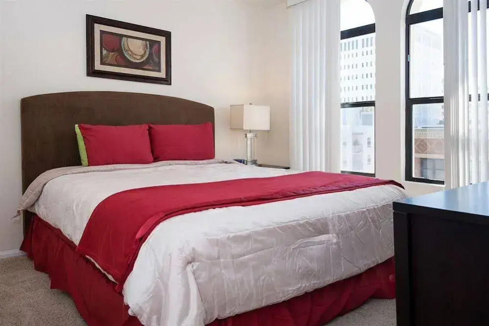 Sunshine Suites at 616 St. Paul