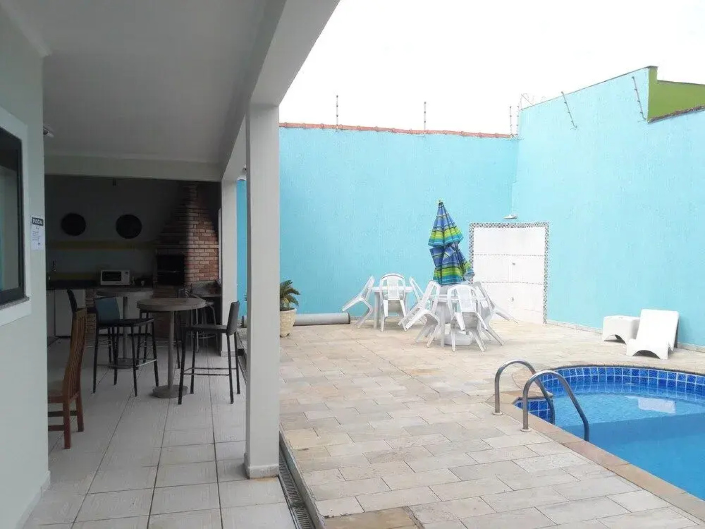 Blue House Hostel Peruíbe