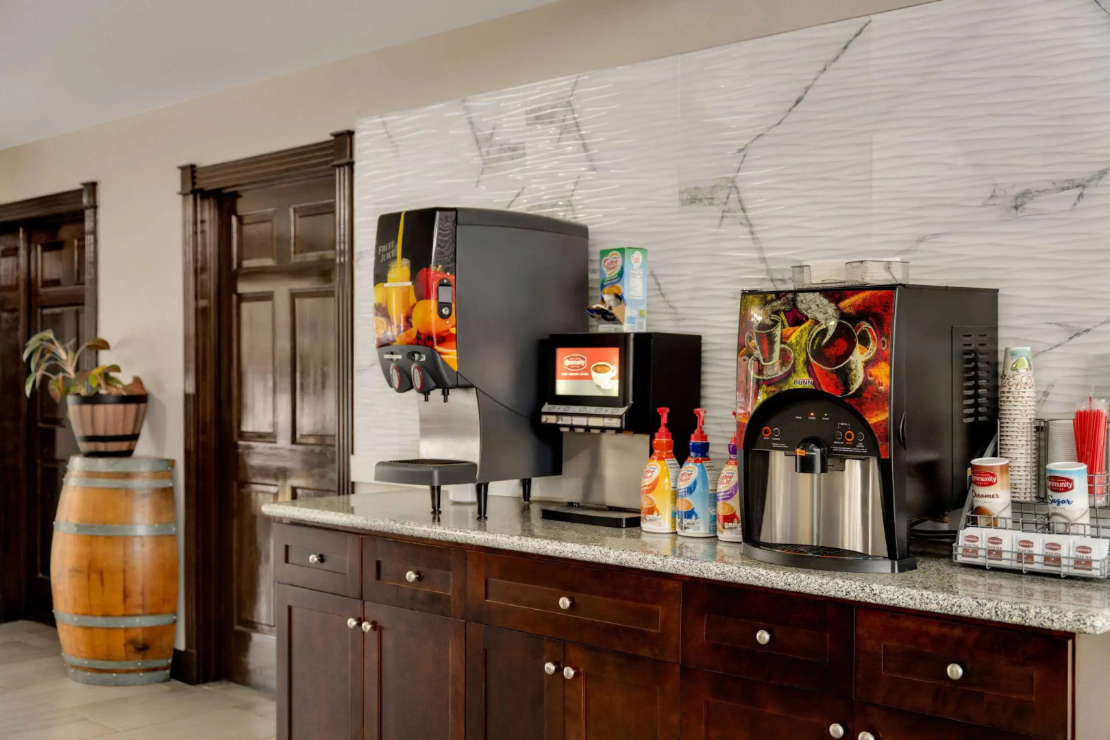 Super 8 by Wyndham Ocean Springs Biloxi