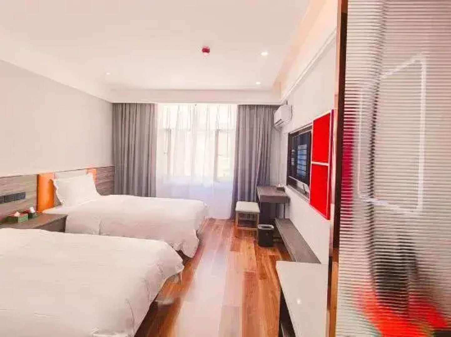 Jifeng City Hotel (Fuyunxin)